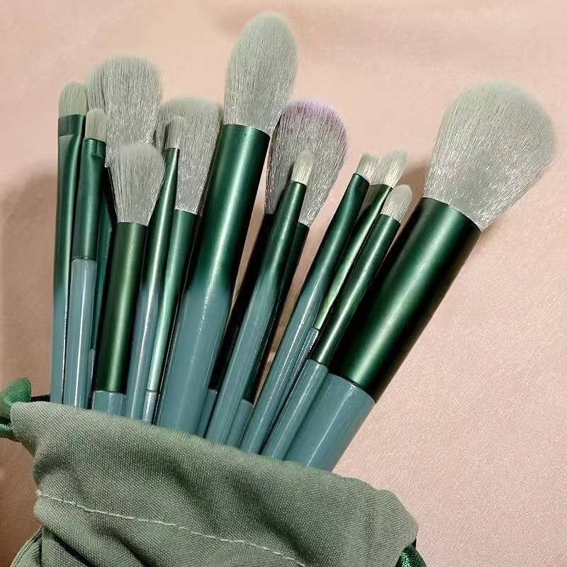 13 Piece Makeup Brush Set for Powder Blush Eye Lip